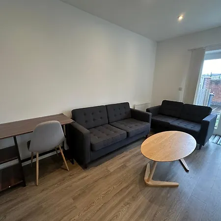 C U Property Ltd Manchester Esterno foto