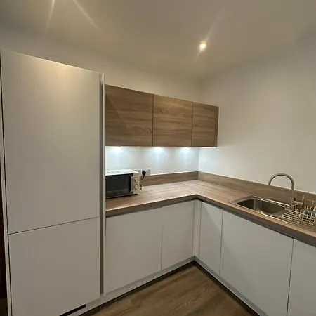 C U Property Ltd Manchester Esterno foto