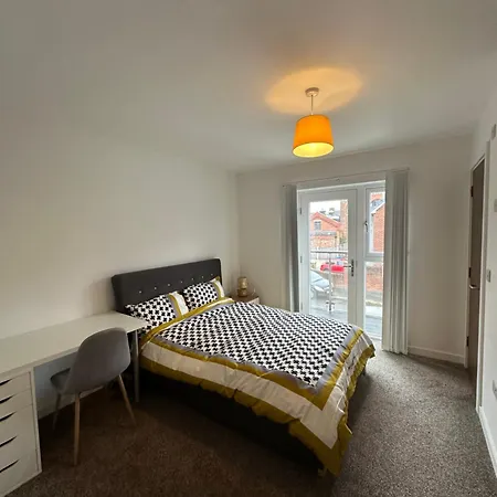 C U Property Ltd Manchester Esterno foto